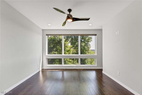 18875 Riversouth Terrace Fairview Park OH 44126