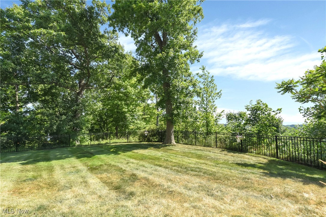 18875 Riversouth Terrace Fairview Park OH 44126