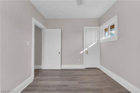 4929 E 109th Street Garfield Heights OH 44125