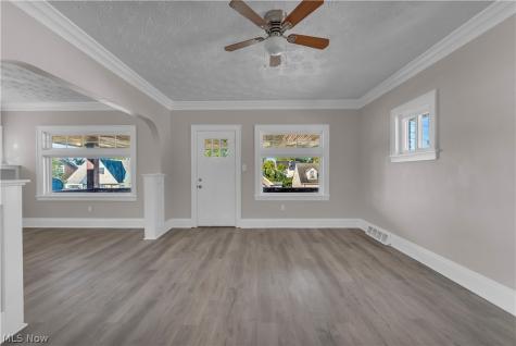 4929 E 109th Street Garfield Heights OH 44125