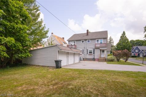 912 Cambridge Road Cleveland Heights OH 44121