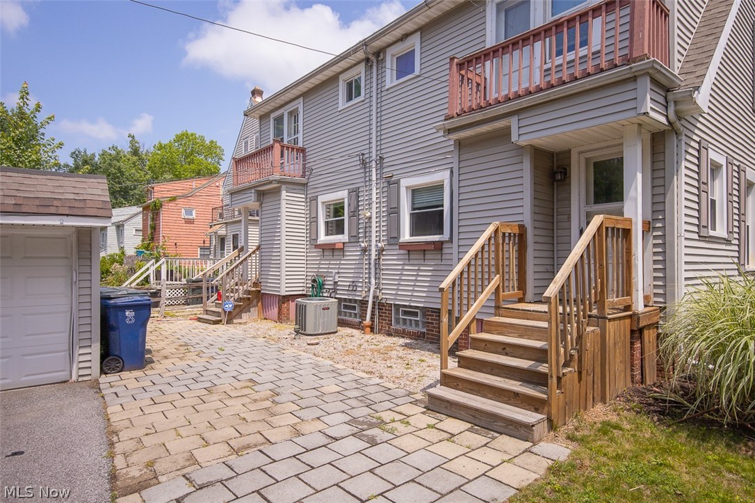 912 Cambridge Road Cleveland Heights OH 44121