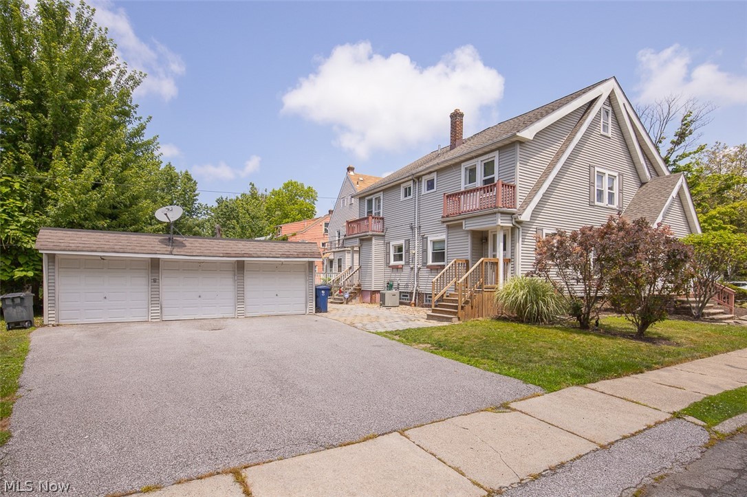 912 Cambridge Road Cleveland Heights OH 44121