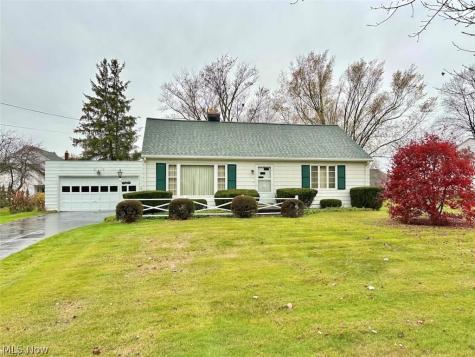 5090 Lake Vista Drive Solon OH 44139