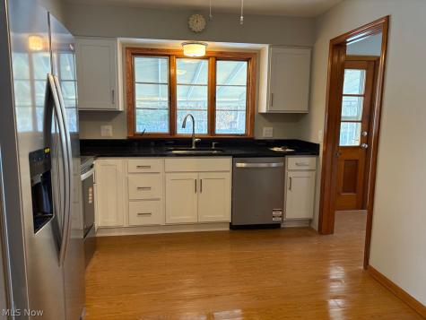 5090 Lake Vista Drive Solon OH 44139