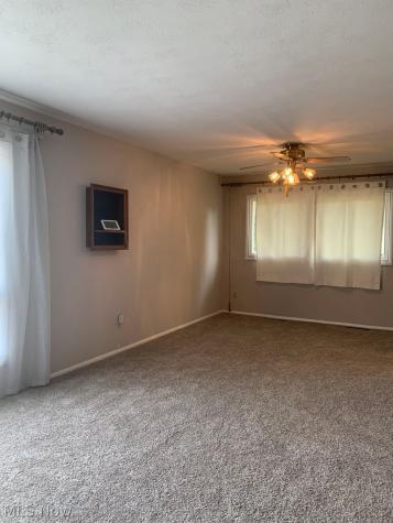 480 Haverhill Circle Berea OH 44017