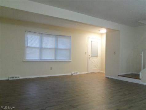 762 Mentor Avenue Painesville OH 44077