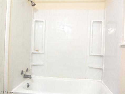 762 Mentor Avenue Painesville OH 44077