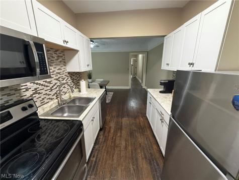 3186 Euclid Heights Boulevard Cleveland Heights OH 44118