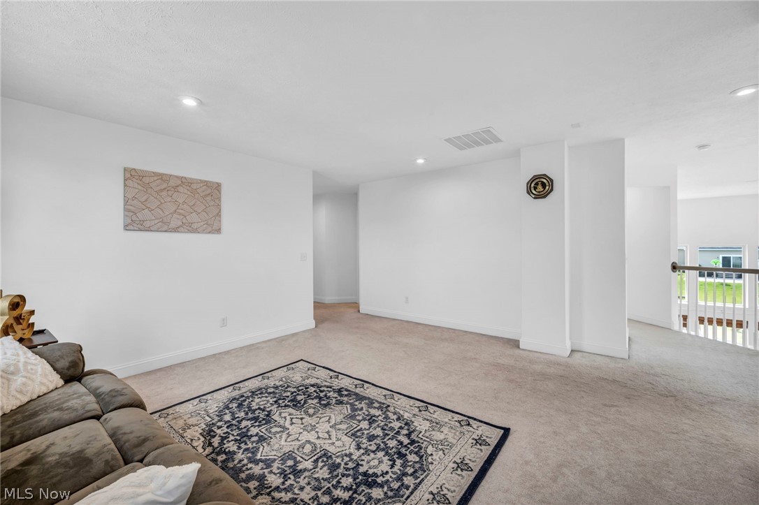 172 Harvester Drive Copley OH 44321