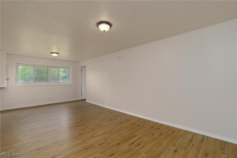 9081 Royalton Road North Royalton OH 44133