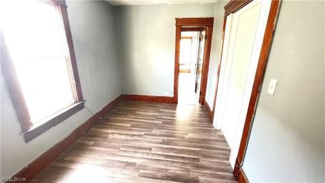 4322 Bush Avenue Cleveland OH 44109