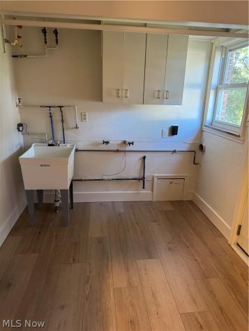 20990 Crystal Avenue Euclid OH 44123