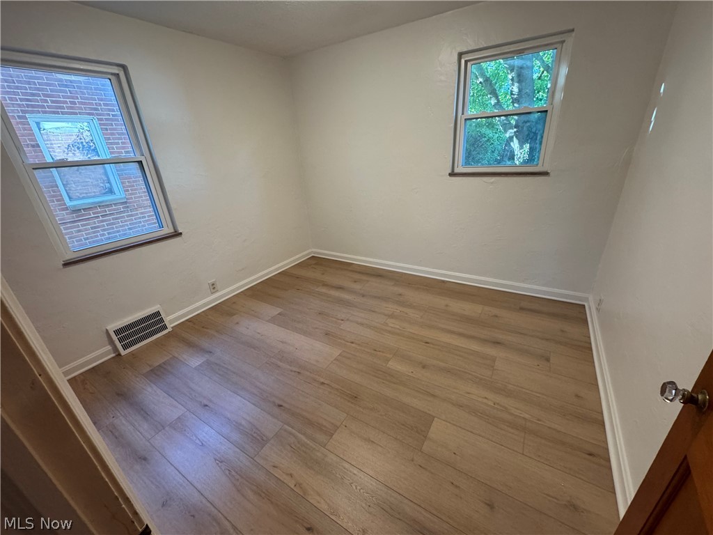 20990 Crystal Avenue Euclid OH 44123
