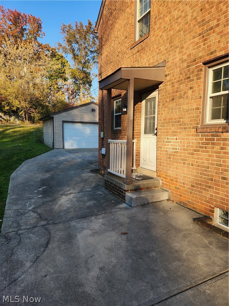 16713 Lomond Boulevard Shaker Heights OH 44120