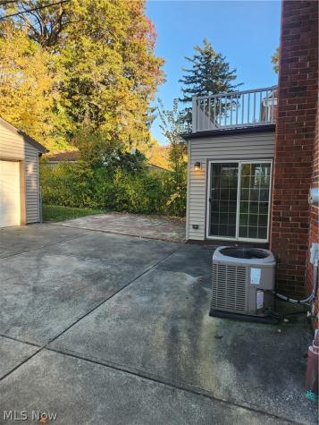 16713 Lomond Boulevard Shaker Heights OH 44120