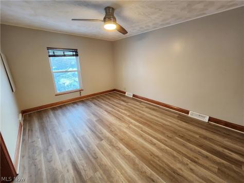 2452 Bromley Road University Heights OH 44118