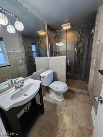 2452 Bromley Road University Heights OH 44118