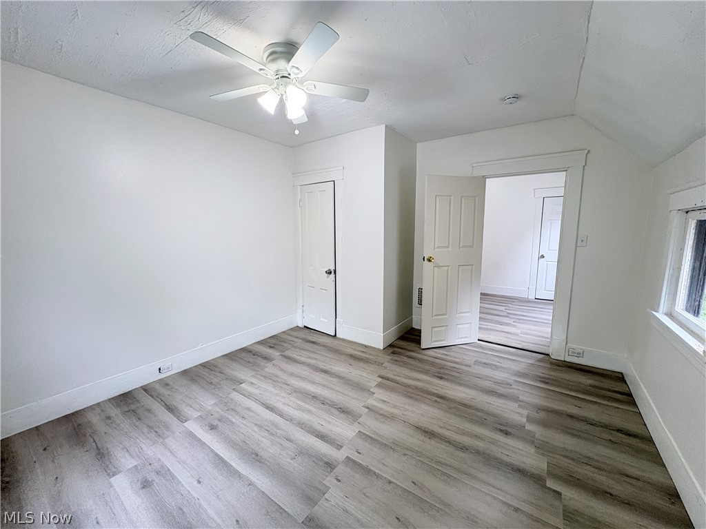 3233 W 94th Street Cleveland OH 44102