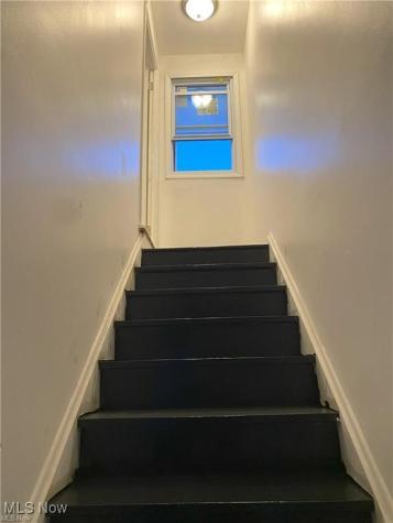 718 Shelley Berea OH 44017