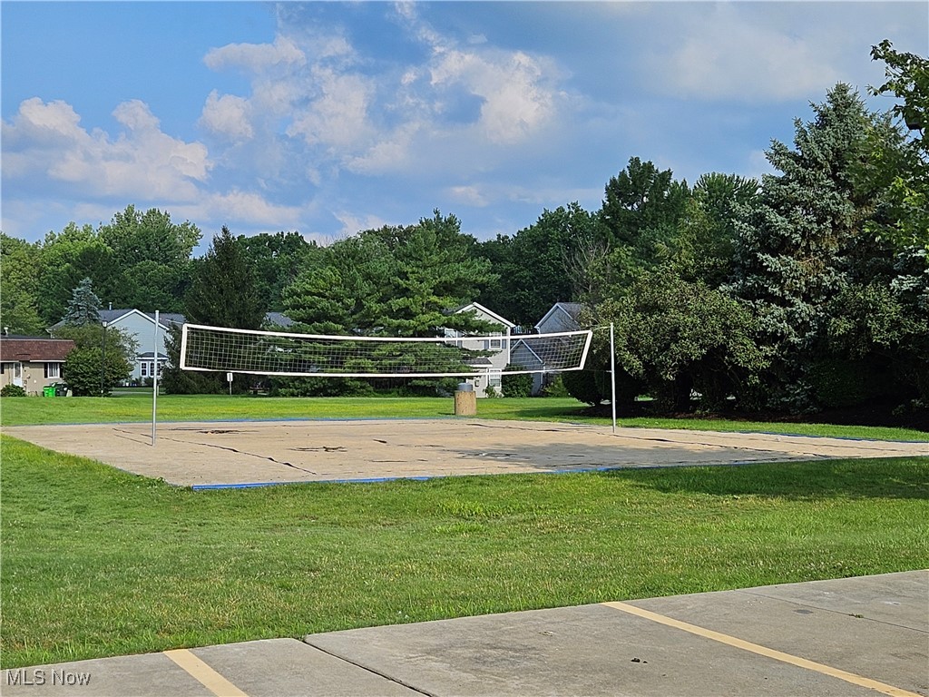 10125 Driftwood Cove Aurora OH 44202