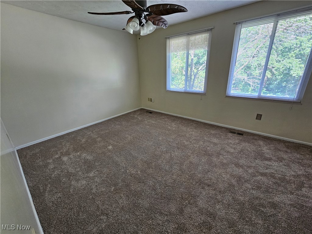 10125 Driftwood Cove Aurora OH 44202