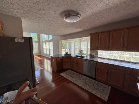 33199 Ambleside Drive Avon Lake OH 44012