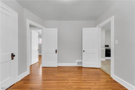 3396 W 130th Street Cleveland OH 44111