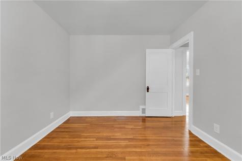 3396 W 130th Street Cleveland OH 44111