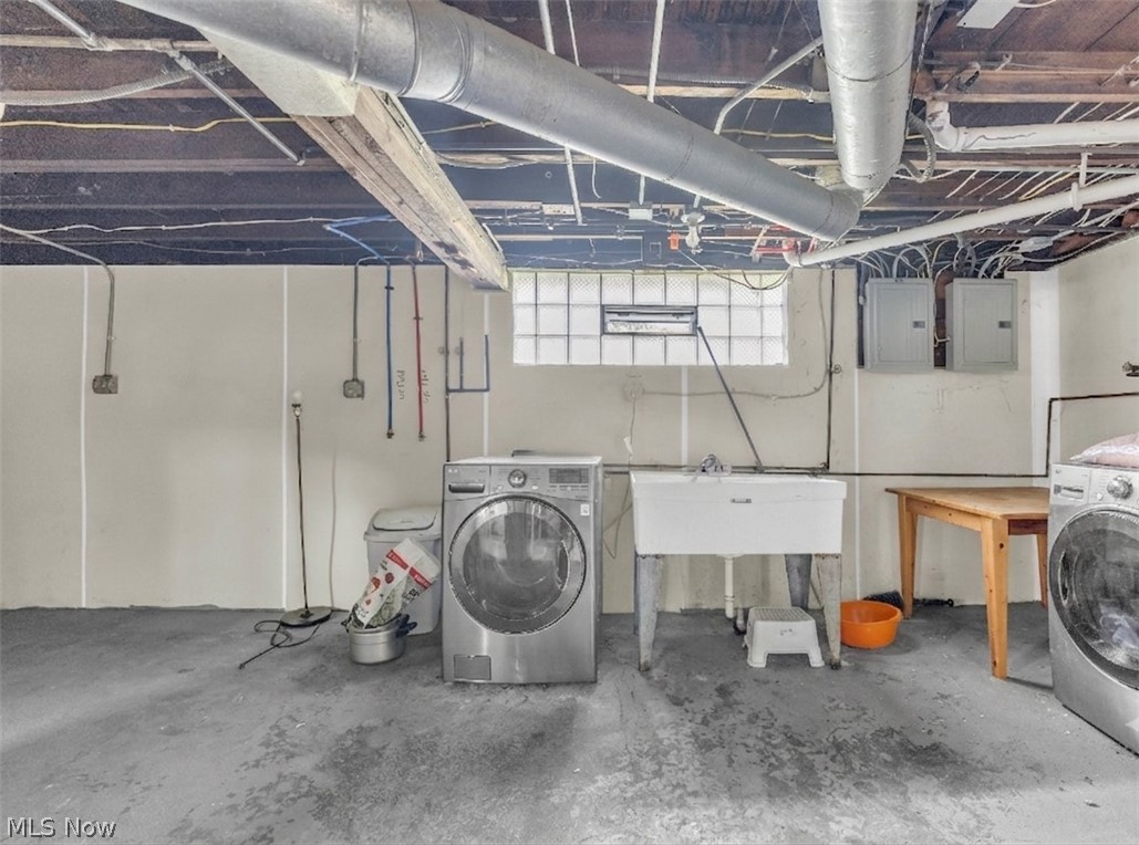 3396 W 130th Street Cleveland OH 44111