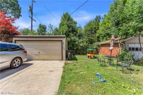 3396 W 130th Street Cleveland OH 44111