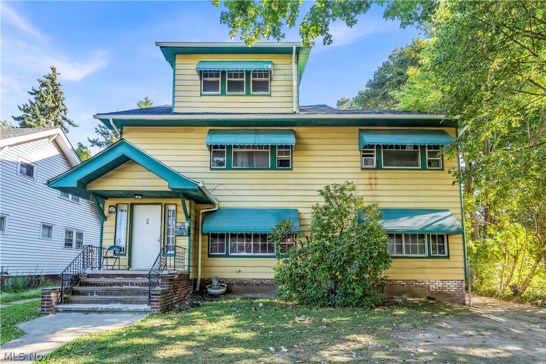10518 Parkhurst Drive Cleveland OH 44111