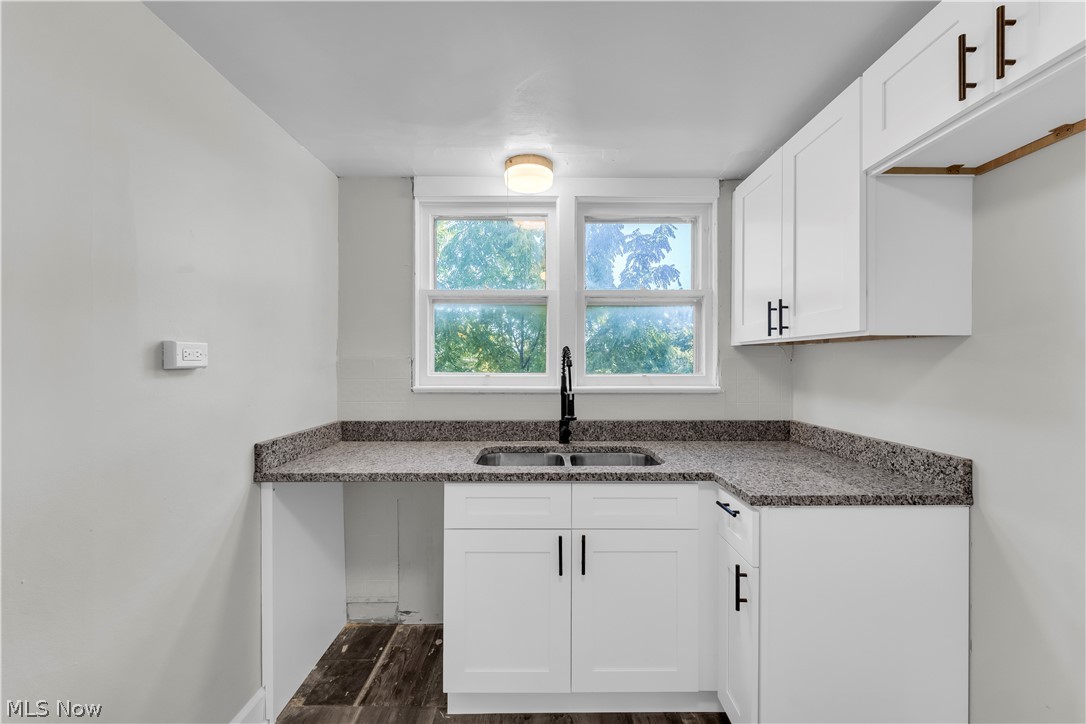 10518 Parkhurst Drive Cleveland OH 44111