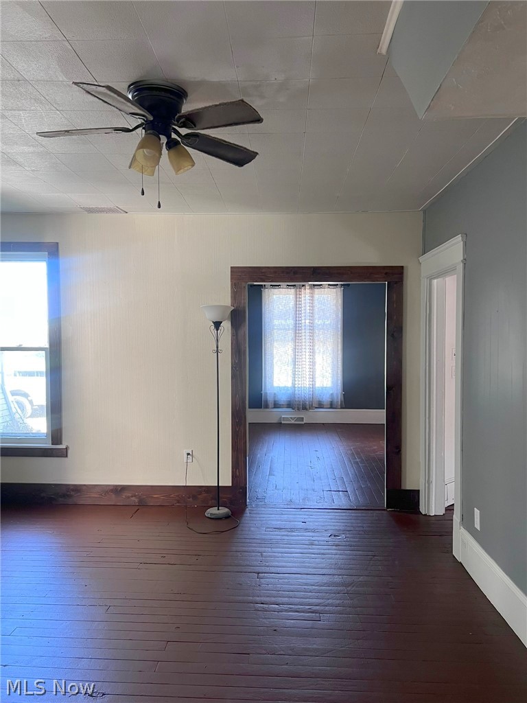 327 N 4th Street Cambridge OH 43725