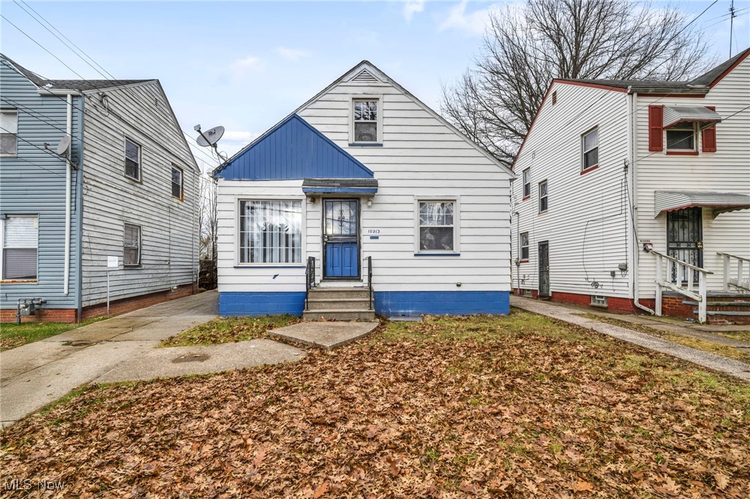 10213 Dove Avenue Cleveland OH 44105
