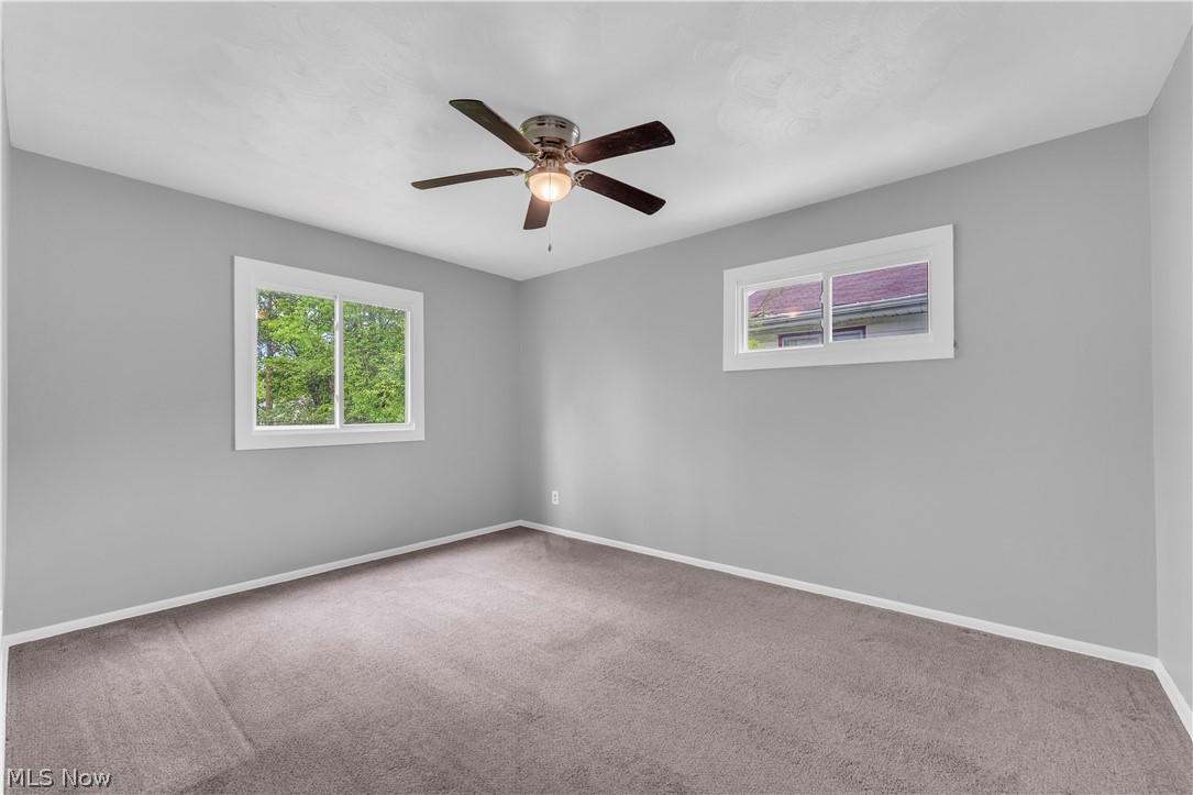 16605 Glenpark Avenue Cleveland OH 44128