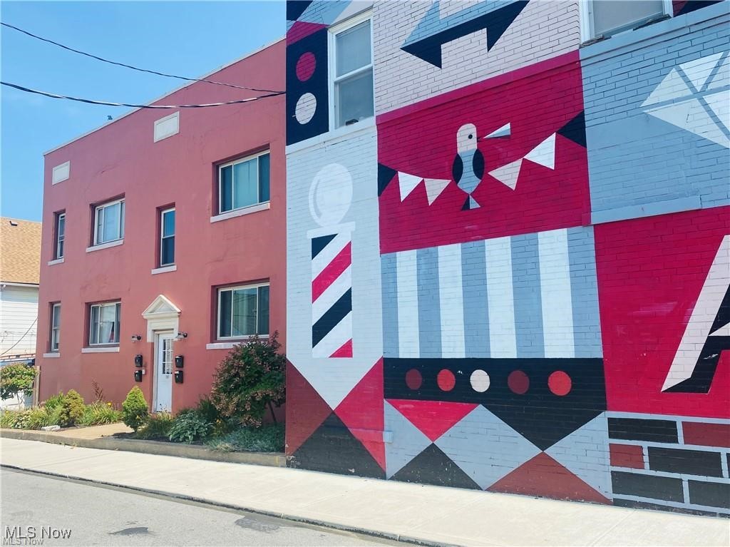 1387 W 69th Street Cleveland OH 44102