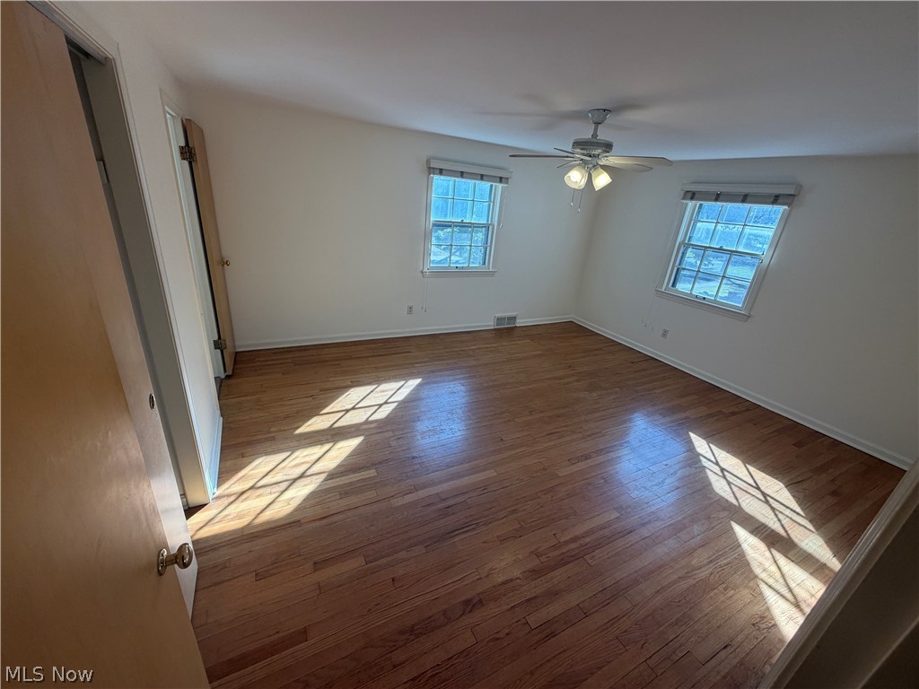 2712 Green Road Shaker Heights OH 44122