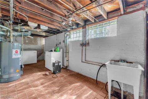 3654 W 138th Street Cleveland OH 44111