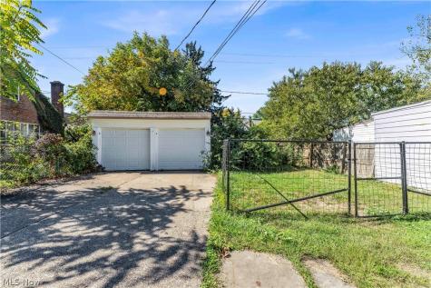 3654 W 138th Street Cleveland OH 44111