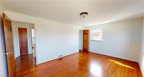 20460 Lakeshore Boulevard Euclid OH 44123