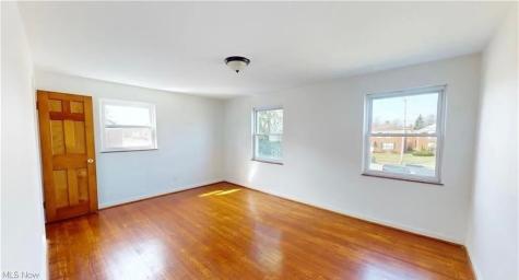 20460 Lakeshore Boulevard Euclid OH 44123