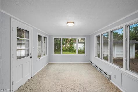 2243 S Belvoir Boulevard University Heights OH 44118