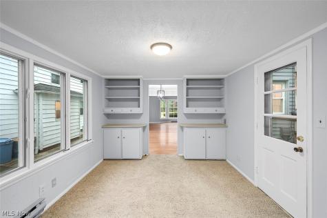 2243 S Belvoir Boulevard University Heights OH 44118