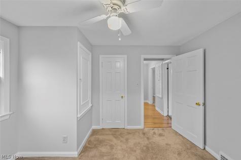 2243 S Belvoir Boulevard University Heights OH 44118