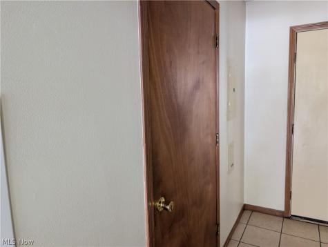 1517 Whitehall Boulevard Kent OH 44240
