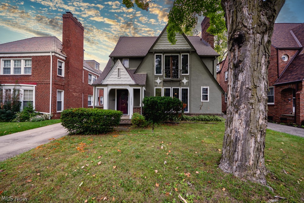 18405 Newell Road Shaker Heights OH 44122