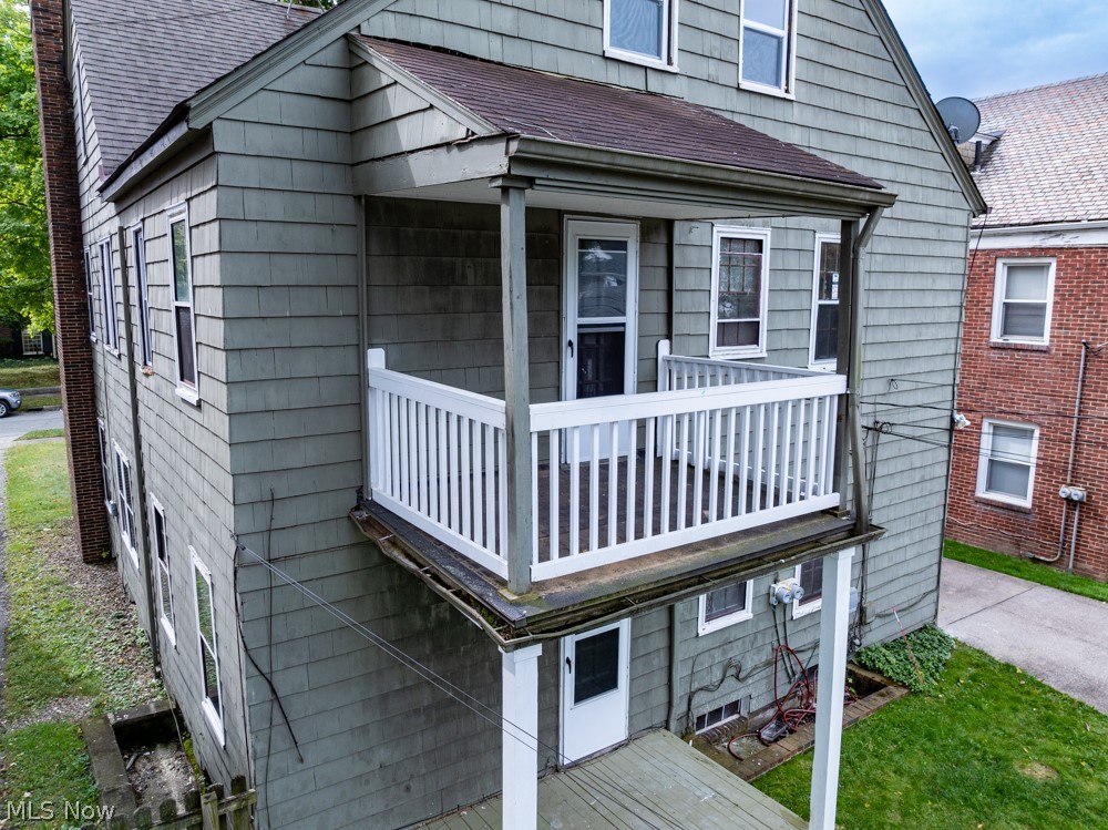 18405 Newell Road Shaker Heights OH 44122