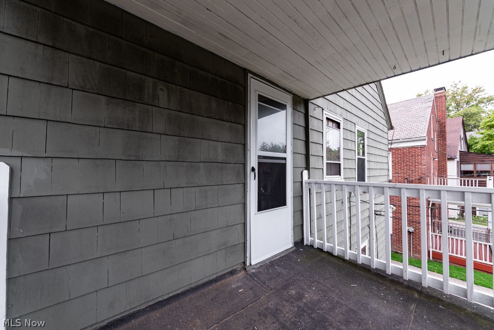 18405 Newell Road Shaker Heights OH 44122