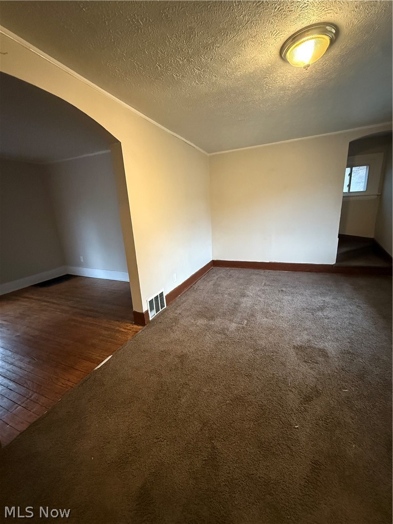 805 Carpenter Akron OH 44310